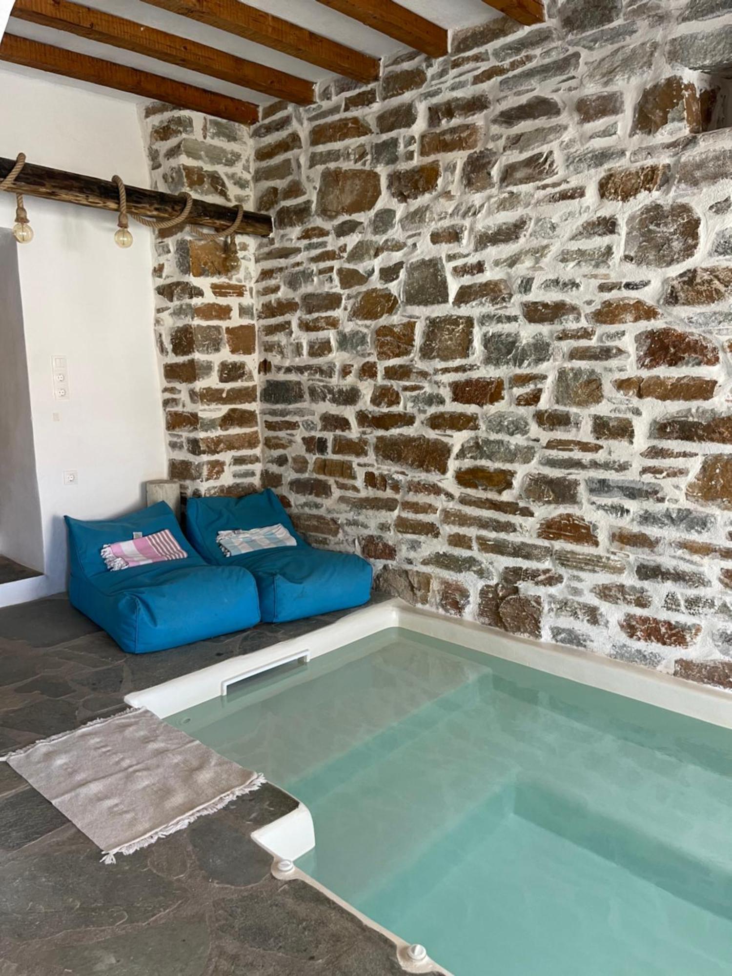 Venereum Apartments Фарос Екстериор снимка